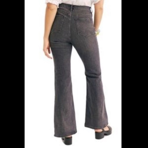 NWT Free People Robin High Waist Flare Jeans 28 - Picture 2 of 9